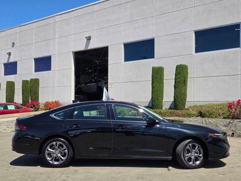 Used 2024 Honda Accord EX-L image 8