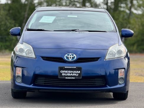 Used 2010 Toyota Prius Five FWD image 2