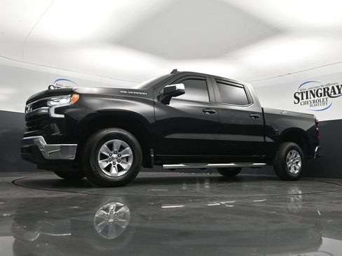 Used 2025 Chevrolet Silverado 1500 LT RWD image 33