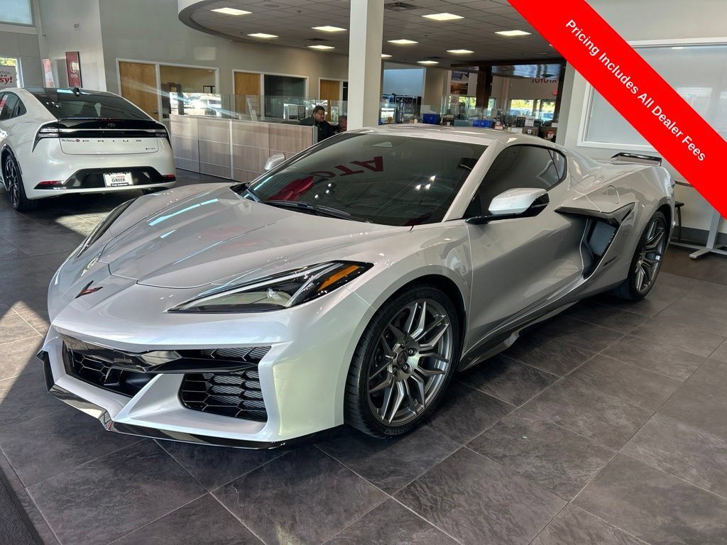 Used 2026 Chevrolet Corvette Z06 RWD image 12