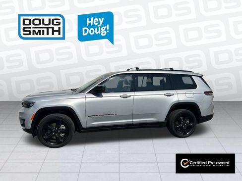 Certified 2023 Jeep Grand Cherokee L Laredo AWD/4WD image 2