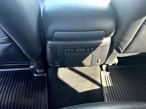 Used 2019 Nissan Armada SL w/ Premium Package image 21