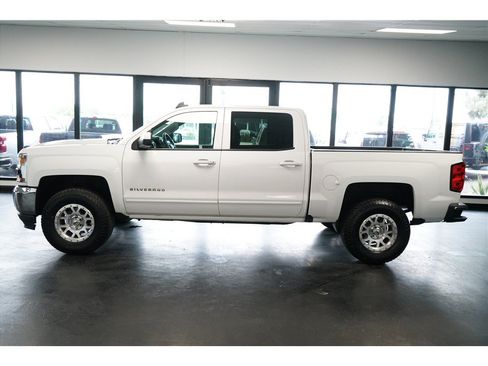Used 2017 Chevrolet Silverado 1500 LT w/ All Star Edition RWD image 4