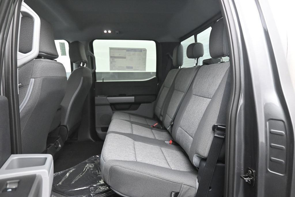 New 2027 Ford F250 XL w/ Tremor Off-Road Package AWD/4WD image 7