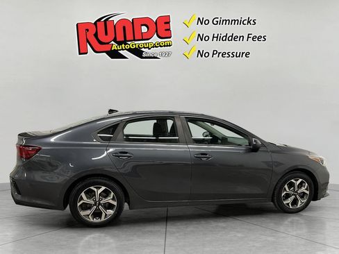 Used 2019 Kia Forte LXS FWD image 6