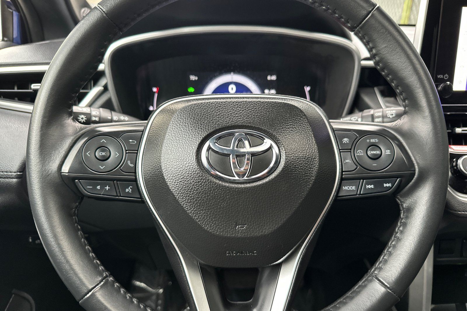 Used 2024 Toyota Corolla Cross AWD Hybrid w/ Convenience Package image 25