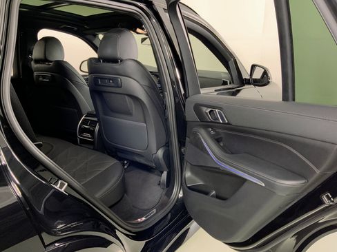 Used 2023 BMW X5 xDrive40i w/ M Sport Package image 35