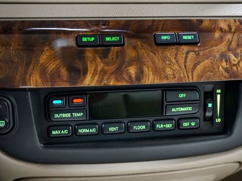 Used 2006 Mercury Grand Marquis LS image 20