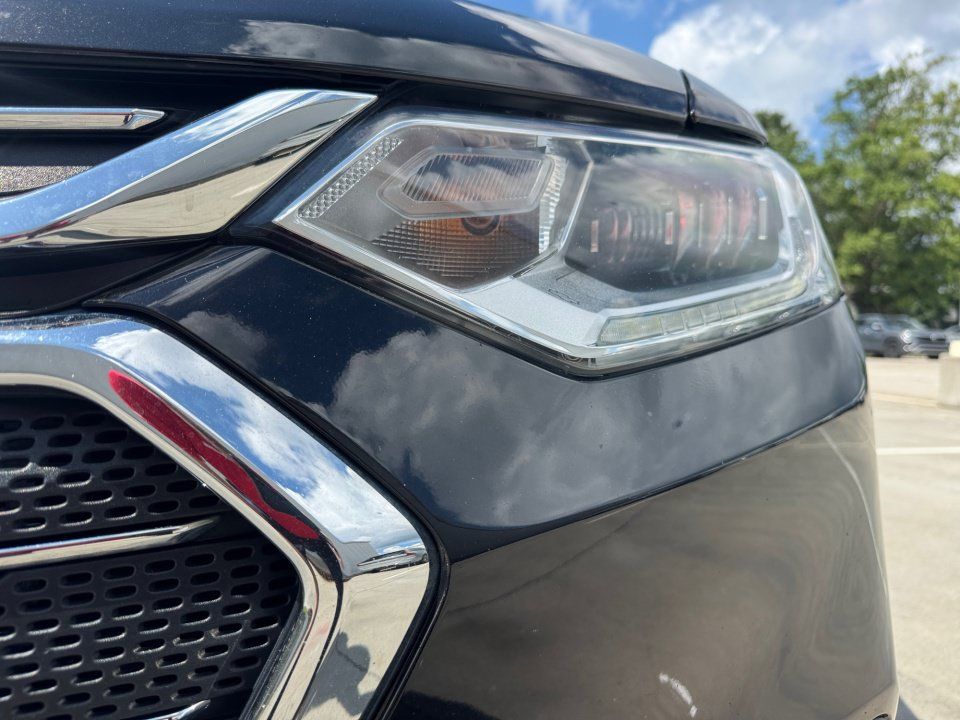 Used 2021 Chevrolet Traverse Premier AWD/4WD image 30