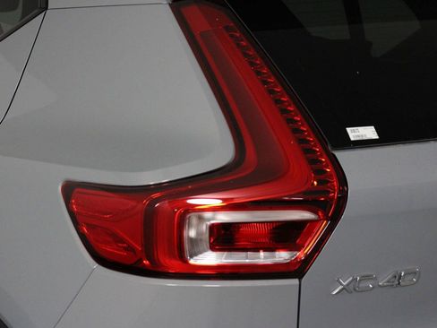 New 2026 Volvo XC40 B5 Ultra image 15