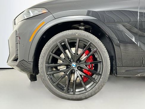New 2026 BMW X6 xDrive40i w/ Climate Comfort Package image 33