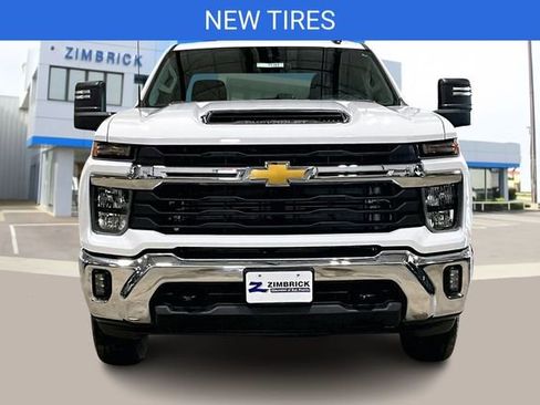 Certified 2025 Chevrolet Silverado 2500 LT w/ Convenience Package image 2