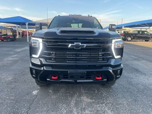 Used 2025 Chevrolet Silverado 2500 LTZ w/ Trail Boss Package AWD/4WD image 2