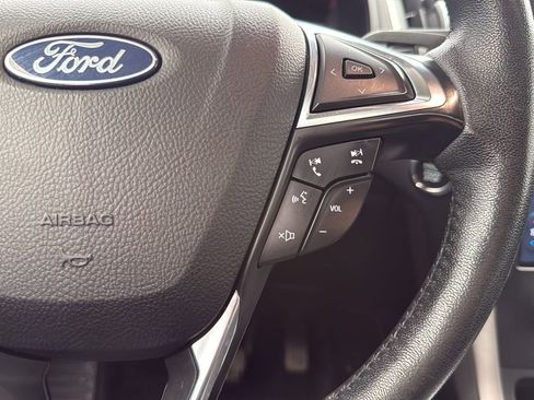 Used 2022 Ford Edge SEL w/ Convenience Package AWD/4WD image 13