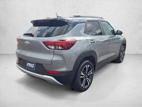 Used 2023 Chevrolet TrailBlazer LT w/ Convenience Package AWD/4WD image 5
