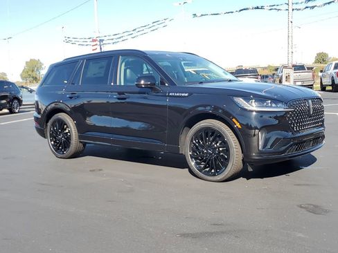 New 2025 Lincoln Aviator Reserve image 2