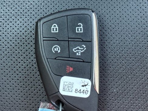 Used 2023 GMC Sierra 1500 AT4 w/ AT4 Premium Package AWD/4WD image 30