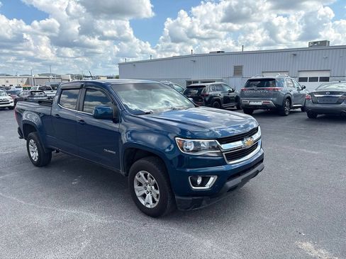 Used 2019 Chevrolet Colorado LT w/ LT Convenience Package RWD image 2