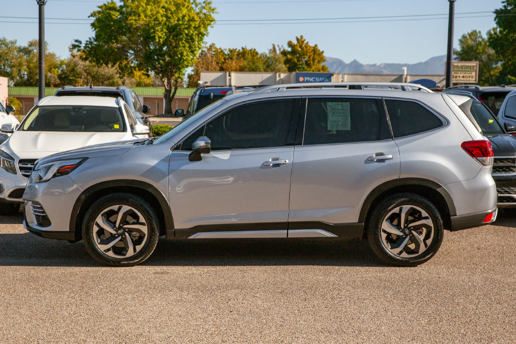 Used 2023 Subaru Forester Touring w/ Popular Package #2 AWD/4WD image 7