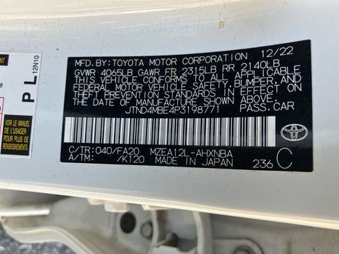 Used 2023 Toyota Corolla SE image 39