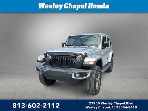 Used 2023 Jeep Wrangler Unlimited Sahara AWD/4WD image 1