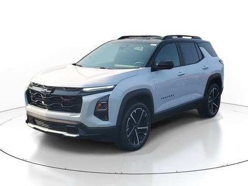 Certified 2026 Chevrolet Equinox RS w/ Convenience Package III FWD image 2