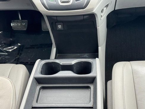 Used 2018 Honda Odyssey EX-L image 15