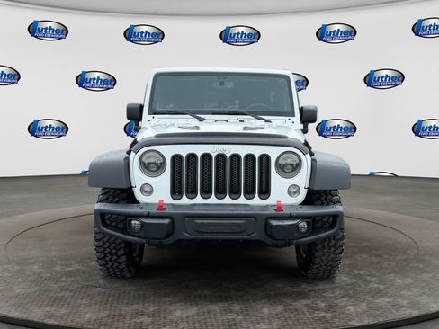 Used 2017 Jeep Wrangler Unlimited Rubicon AWD/4WD image 8