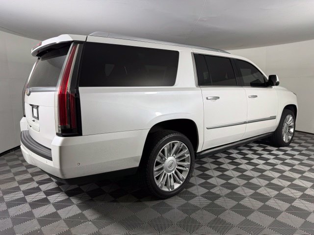 Used 2019 Cadillac Escalade ESV Platinum AWD/4WD image 7