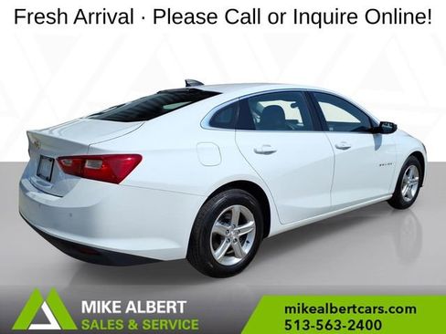 Used 2022 Chevrolet Malibu LS image 7