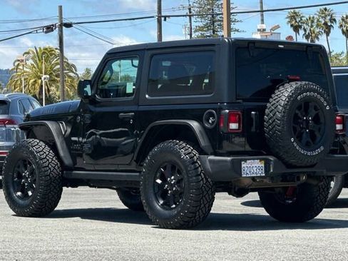 Used 2021 Jeep Wrangler Sport AWD/4WD image 6
