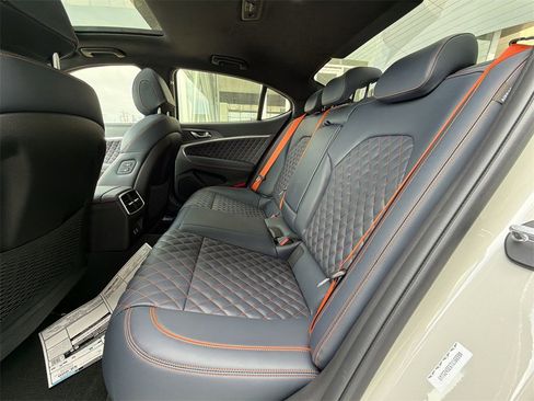 New 2026 Genesis G70 3.3T Prestige image 24
