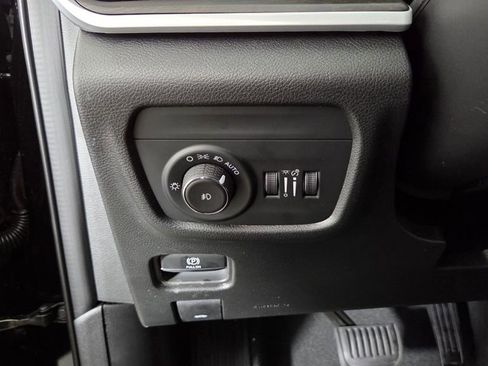 New 2026 Jeep Grand Cherokee Limited image 18