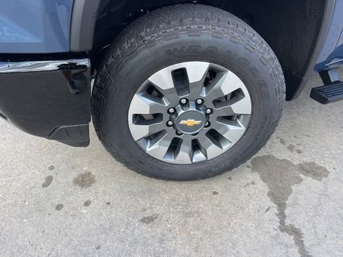 New 2026 Chevrolet Silverado 2500 Custom w/ Custom Value Package image 34