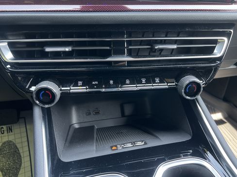 New 2026 Chevrolet Traverse RS FWD image 27