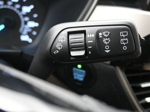 Used 2022 Ford Escape SEL image 13