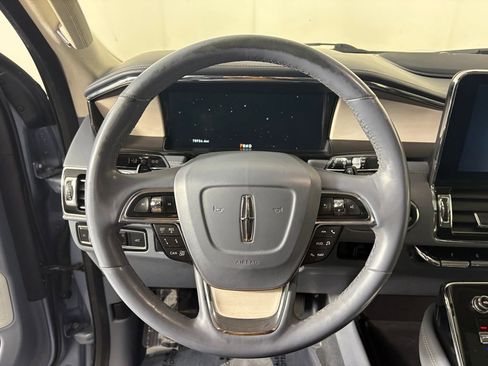 Used 2018 Lincoln Navigator Black Label w/ Cargo Package image 16