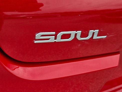 Certified 2024 Kia Soul LX w/ Option Group 015 FWD image 12