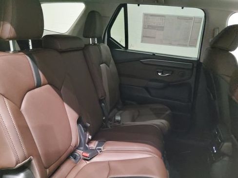New 2026 Honda Pilot Touring image 19