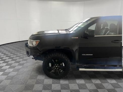 Used 2016 Chevrolet Colorado LT w/ Midnight Edition AWD/4WD image 5