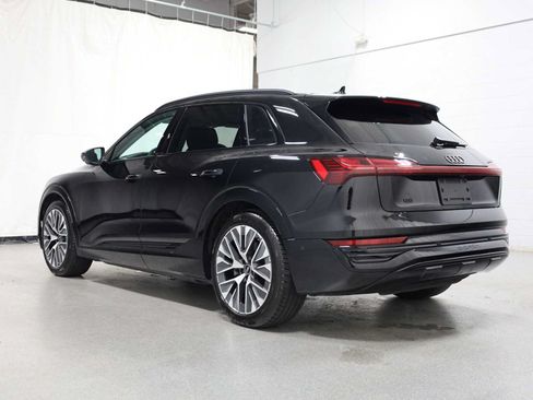 Used 2024 Audi Q8 e-tron Prestige w/ Prestige Package AWD/4WD image 3