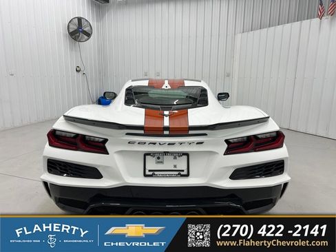 Used 2025 Chevrolet Corvette Z06 RWD image 4