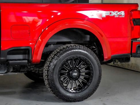 Used 2023 Ford F250 Lariat w/ Lariat Ultimate Package image 14