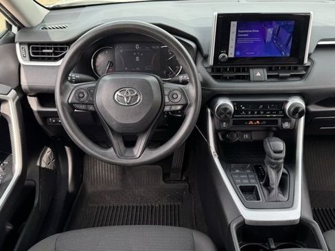 Used 2024 Toyota RAV4 LE AWD/4WD image 13