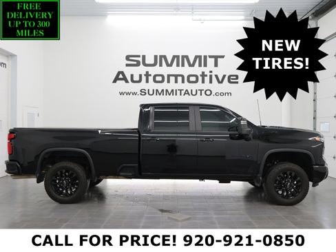 Used 2025 Chevrolet Silverado 2500 LT w/ Trail Boss Package AWD/4WD image 1