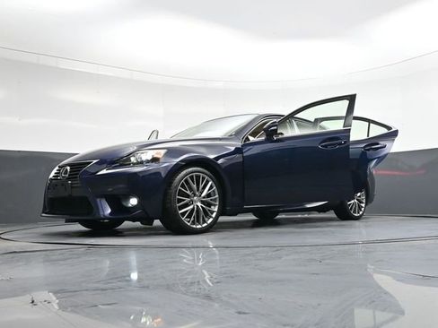 Used 2015 Lexus IS 250 AWD w/ Navigation System Package image 41