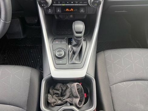 Used 2024 Toyota RAV4 XLE w/ Convenience Package image 17