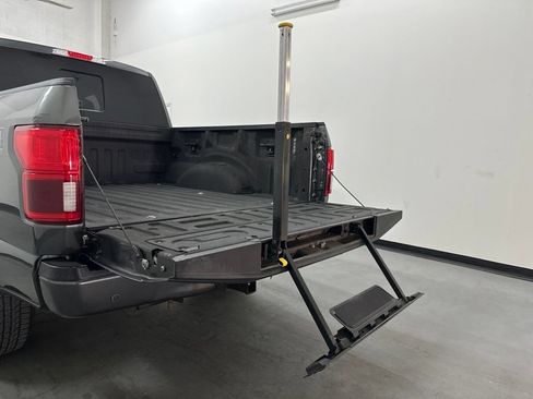 Used 2020 Ford F150 Platinum w/ Equipment Group 701A Luxury AWD/4WD image 18