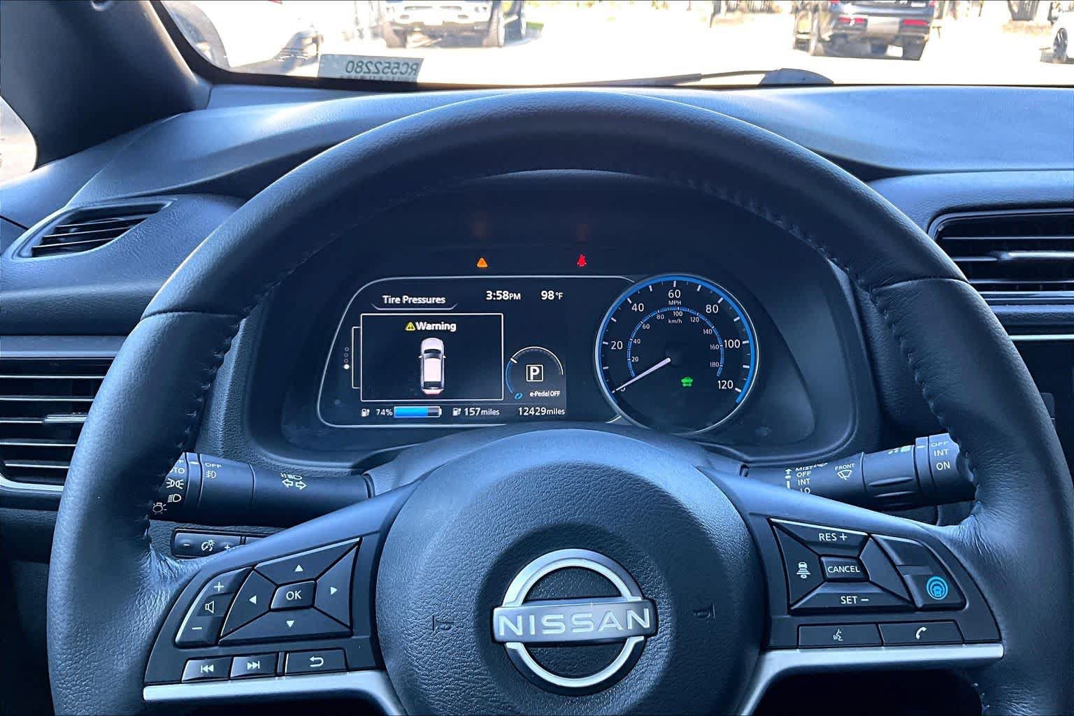 Certified 2024 Nissan Leaf SV Plus FWD image 25