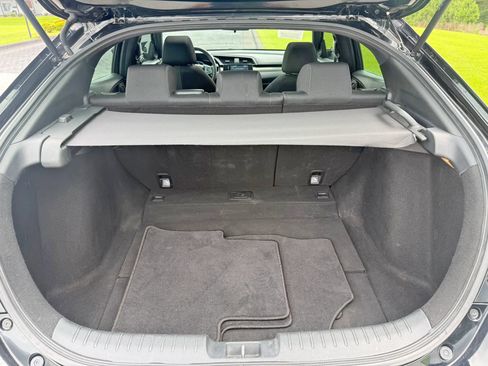 Used 2018 Honda Civic EX image 12
